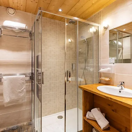 Hotel Les Glières - Champagny-en-vanoise 3*