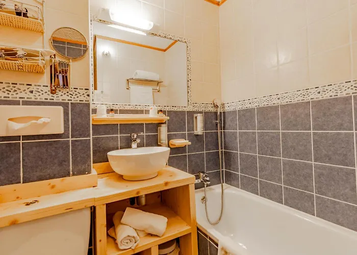 Les Glieres - Champagny-en-vanoise Hotel 3*