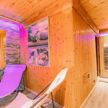 Hotel Les Glieres - Champagny-en-vanoise La Plagne