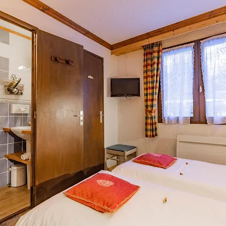 Hotel Les Glières - Champagny-en-vanoise 3*